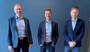 Steinar Fossen, styreleder Piscada, Per Arve Ekle, divisjonsdirektør og leder for GK Byggautomasjon og Kyrre Isaksen, CEO Piscada.