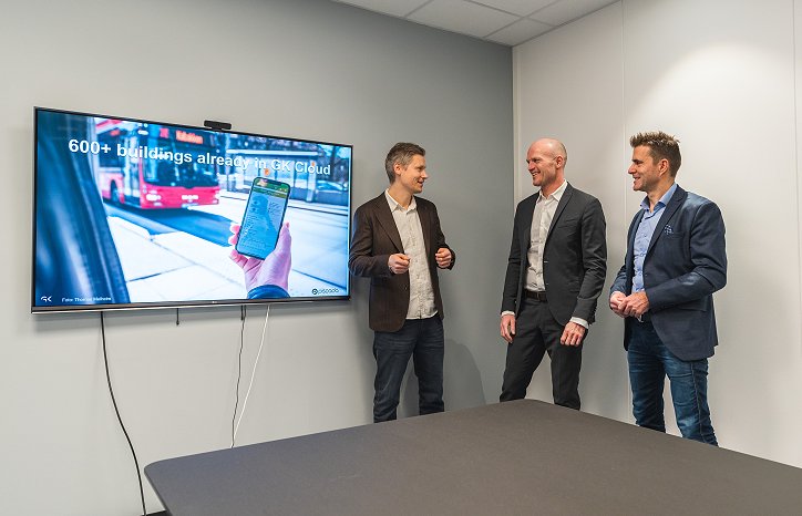 Kyrre Isaksen, adm. dir. i Piscada, Rune Hardersen, adm.dir i GK Norge og Per Arve Ekle, divisjonsdirektør byggteknologi og utvikling i GK Norge. Kyrre Isaksen, adm. dir. i Piscada, Rune Hardersen, adm.dir i GK Norge og Per Arve Ekle, divisjonsdirektør byggteknologi og utvikling i GK Norge.