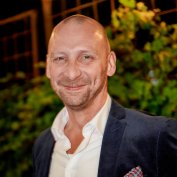 Billede af markedschef Jesper Andersen fra GK's 60 års jubilæumsfest