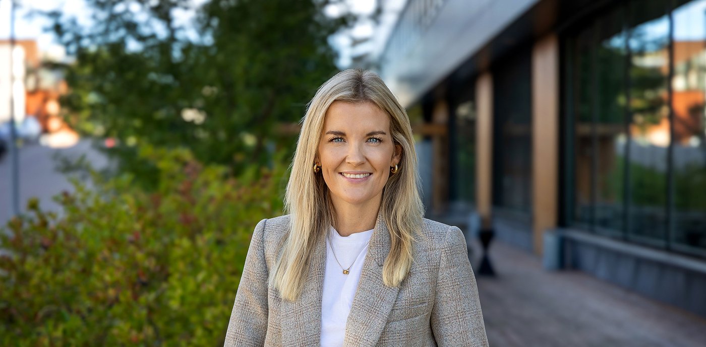 Portræt af Stine Fjærli Sjøthun, divisionsdirektør for Bygningsautomatik i GK Portræt af Stine Fjærli Sjøthun, divisionsdirektør for Bygningsautomatik i GK