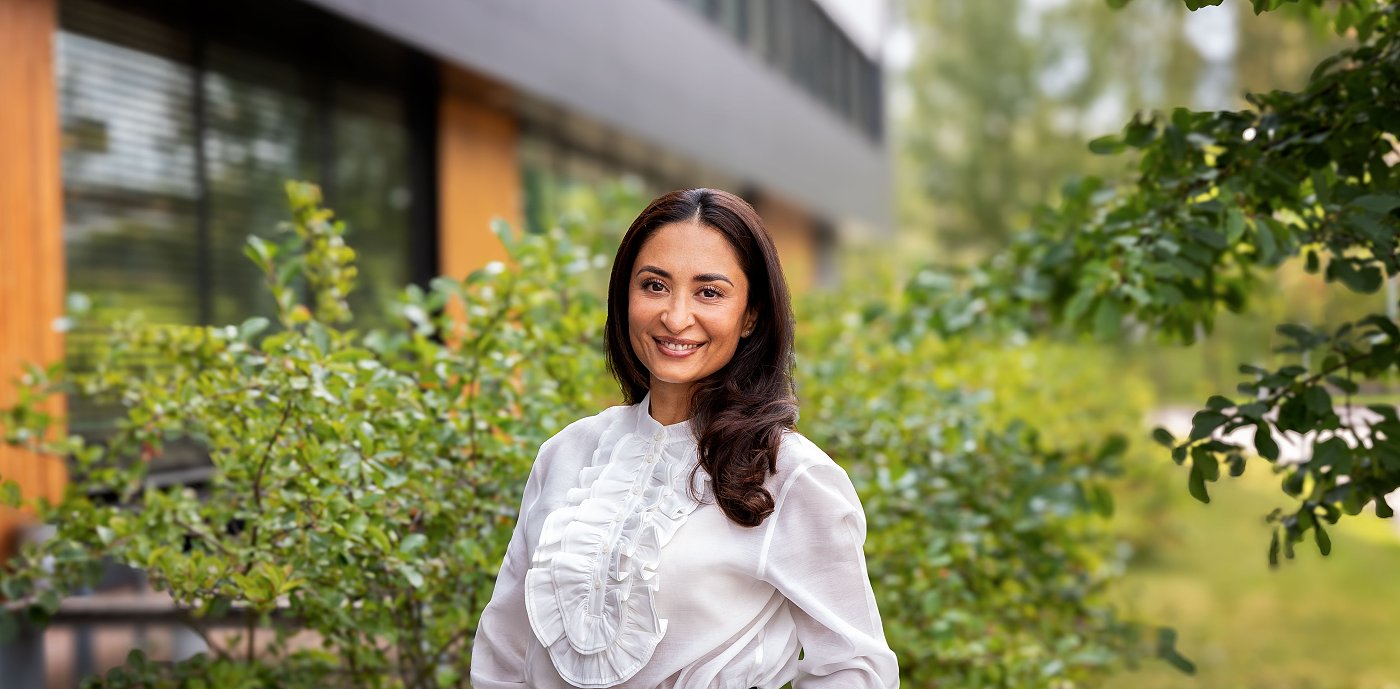 Portrætbillede af Uzma Sadar Bhatti, juridisk direktør i GK. Portrætbillede af Uzma Sadar Bhatti, juridisk direktør i GK.