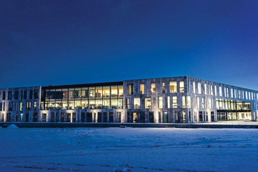 foss-analytics-a-s-office.jpg__1000x1000_q85_subsampling-2